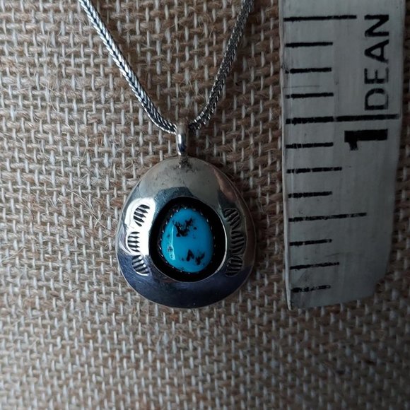 Teddy Goodluck turquoise pendent with new Italian .925 silver chain - Picture 4 of 6